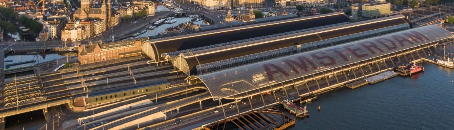 Referentie Amsterdam Centraal Station Referentie Amsterdam Centraal Station